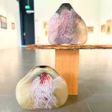 Ladda upp bild till gallerivisning, Glaskonst av Morgan Persson