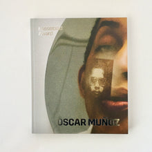 Ladda upp bild till gallerivisning, Sven-Harrys konstmuseum- Bok, Oscar Muñoz- Hasselblad Award  
